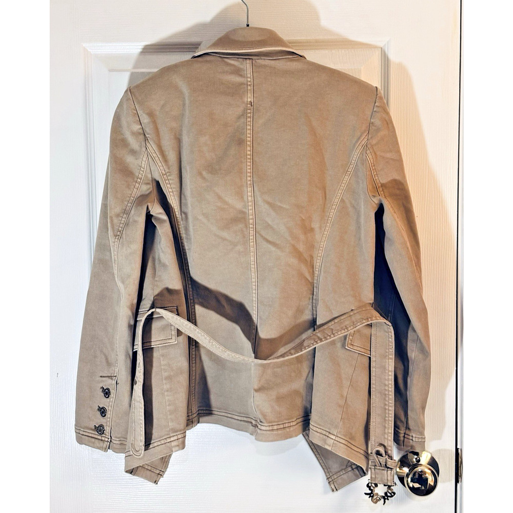 White House Black Market Belted Studio Blazer Beige 4 Mid-Length Pockets - Picture 11 of 11